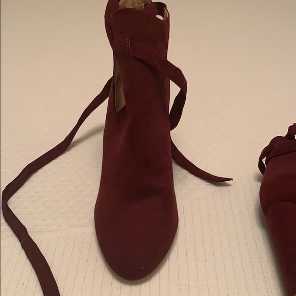 Pair of JustFab size 8 booties. - Picture 4 of 4